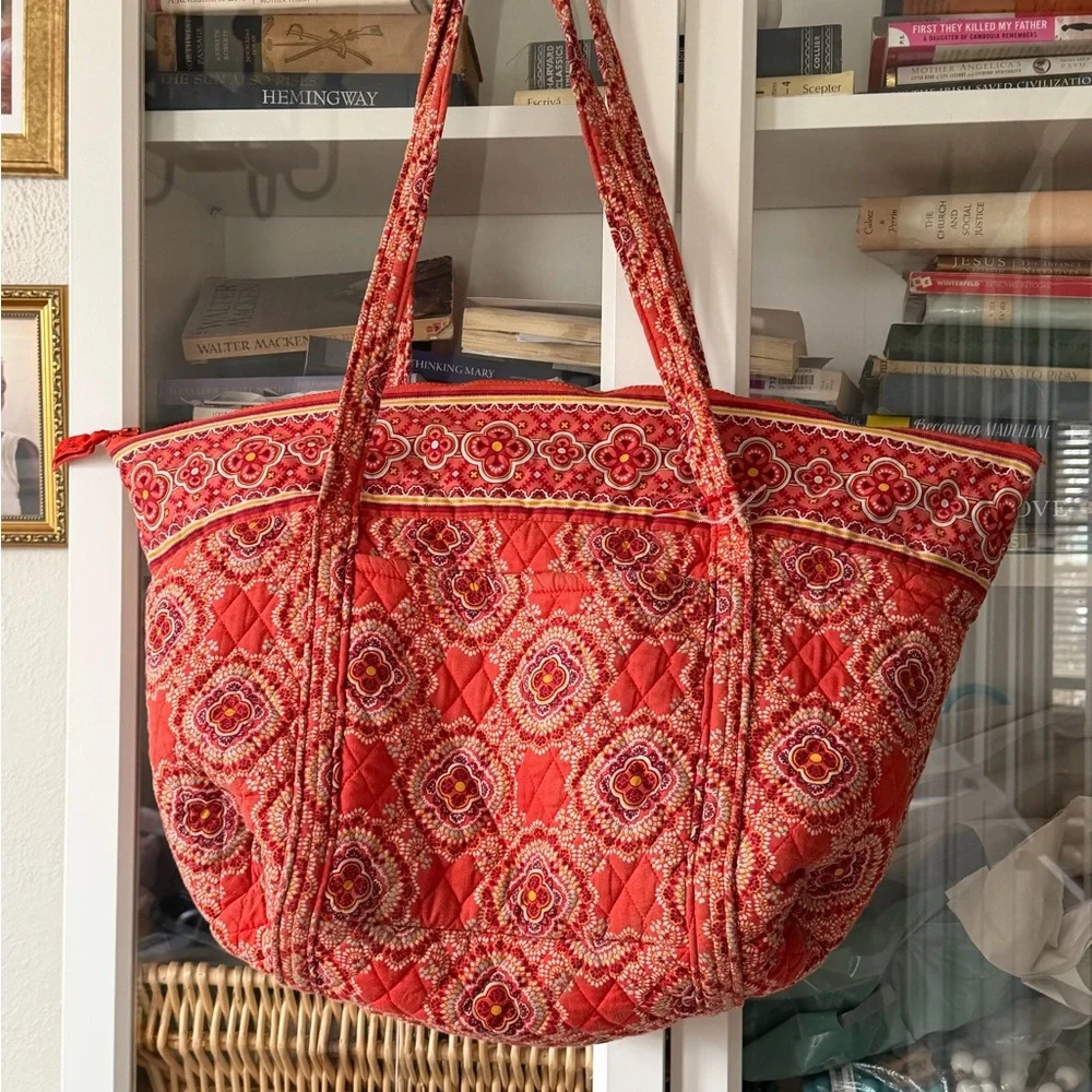 Vera Bradley orange batik X-Large all-over print Tote weekender duffel bag - Picture 1 of 11